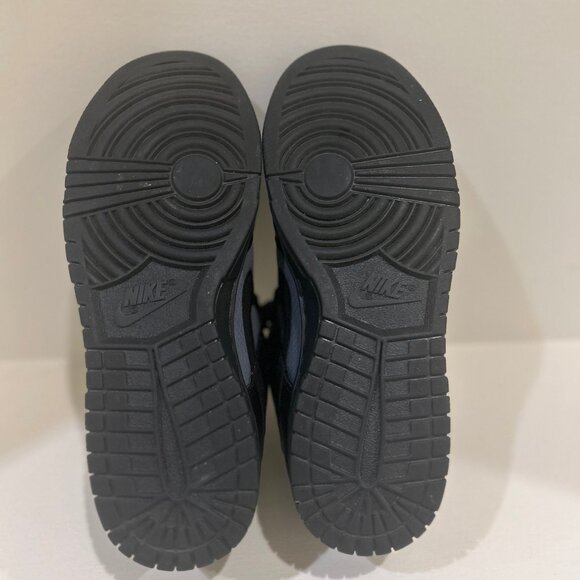 Nike Dunk SE Low Off Noir Smoke Grey – Men’s 6.5 / Women’s 8 - Picture 4 of 5